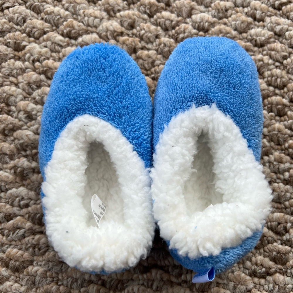 Baby boys Snoozies slippers